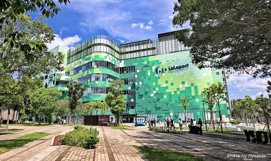 台中三井 Lalaport 購物中心—逛街吃午餐