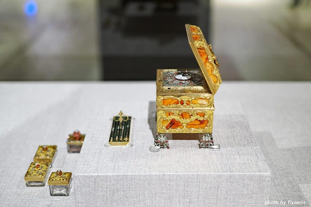 1259864037_o-2674757-5854565